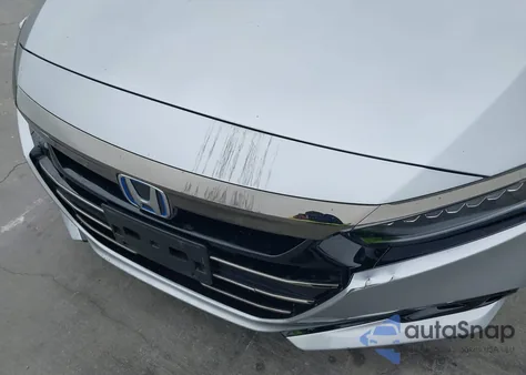 2022 Honda Accord Hybrid Sport z USA, uszkodzony, nr VIN 1HGCV3F20NA040896